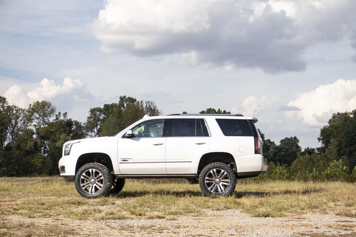 Rough Country 6 Inch Lift Kit | Chevy/GMC SUV 1500 4WD (2015-2020)