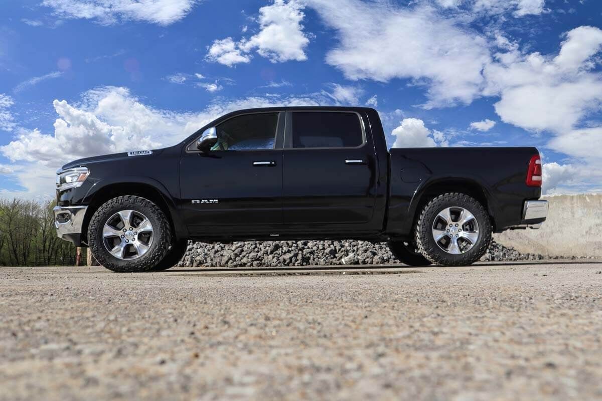 Rough Country 2 Inch Leveling Kit | Air Ride | Ram 1500 4WD (2019-2026)