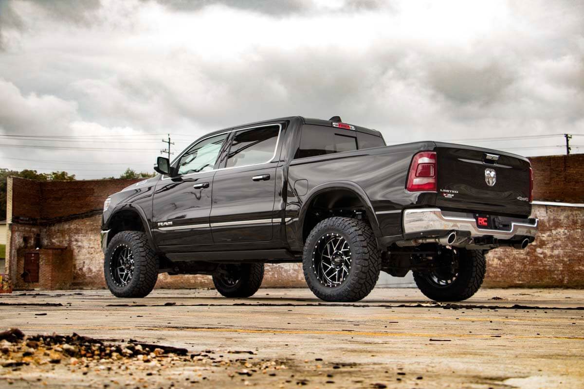 Rough Country 5 Inch Lift Kit | Air Ride | Ram 1500 4WD (2019-2024)