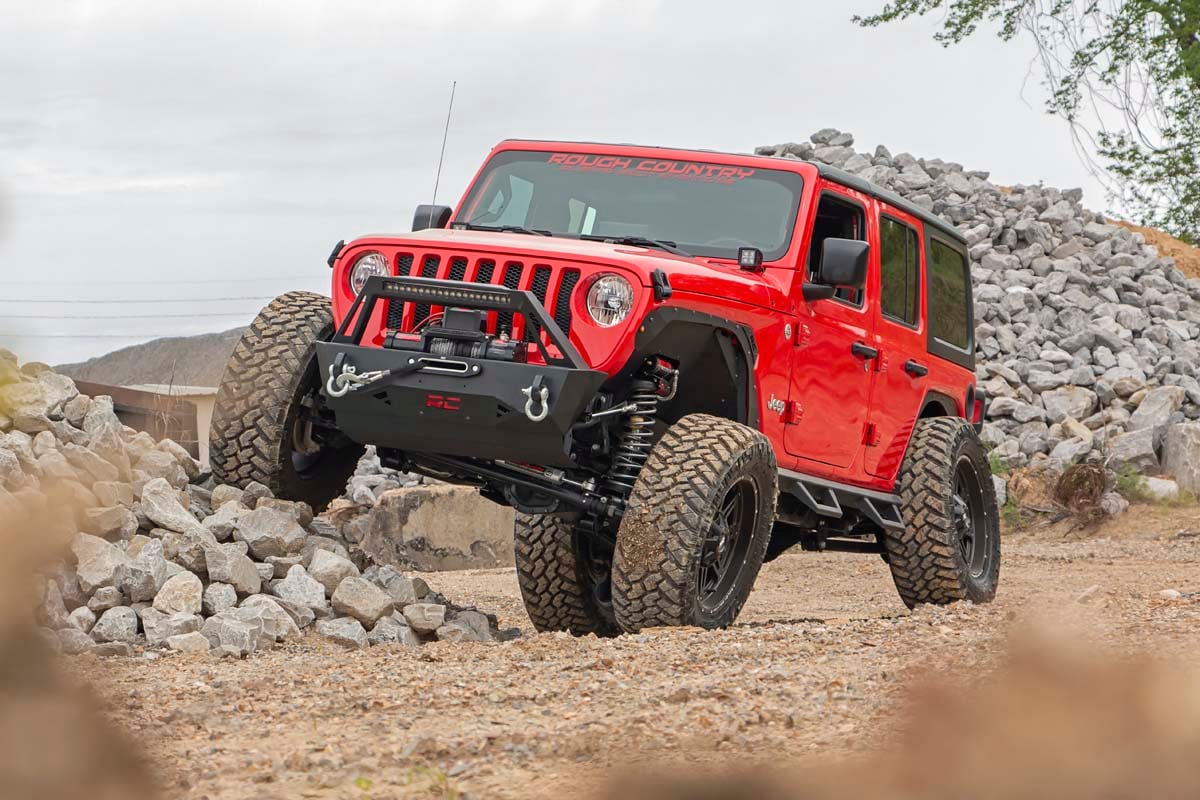 Rough Country 3.5 Inch Lift Kit | 4-Door | Jeep Wrangler Unlimited 4WD (24-26)