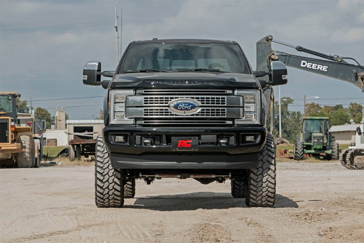 Rough Country 6 Inch Lift Kit  | Ford F-250/F-350 Super Duty (17-22)