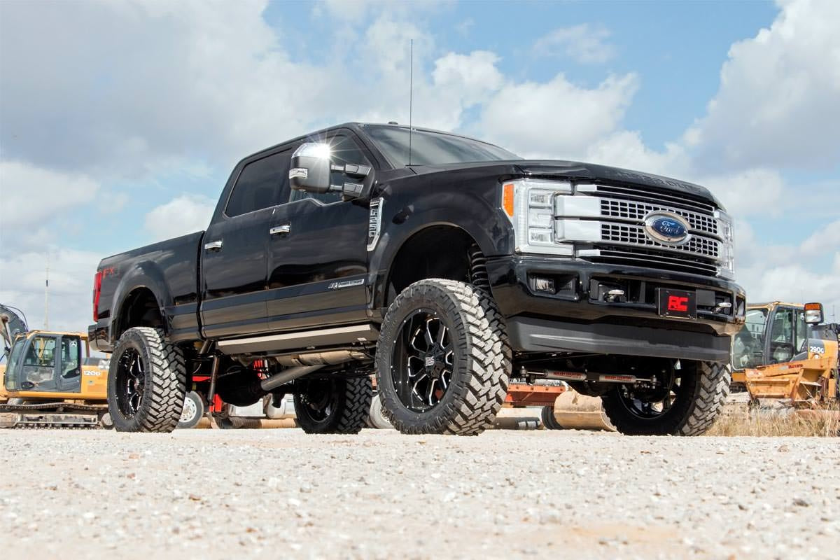 Rough Country 6 Inch Lift Kit  | Ford F-250/F-350 Super Duty (17-22)