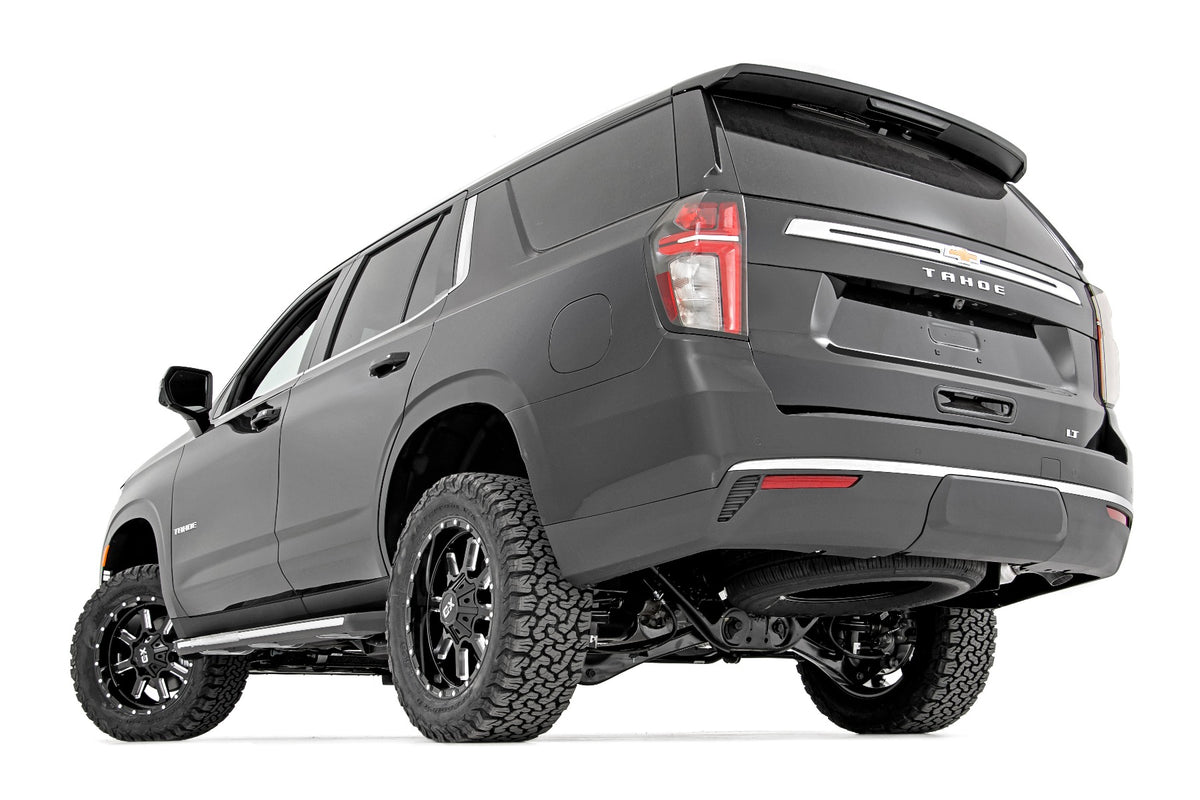 Rough Country 3.5 Inch Lift Kit | GMC Yukon/Yukon XL 1500 4WD (2021-2026)