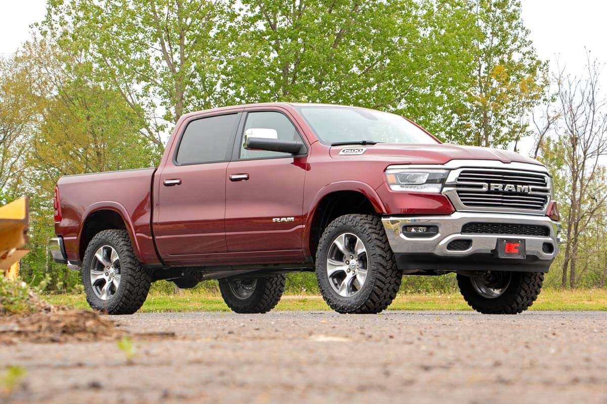 Rough Country 3.5 Inch Lift Kit | Ram 1500 2WD/4WD (2019-2026)