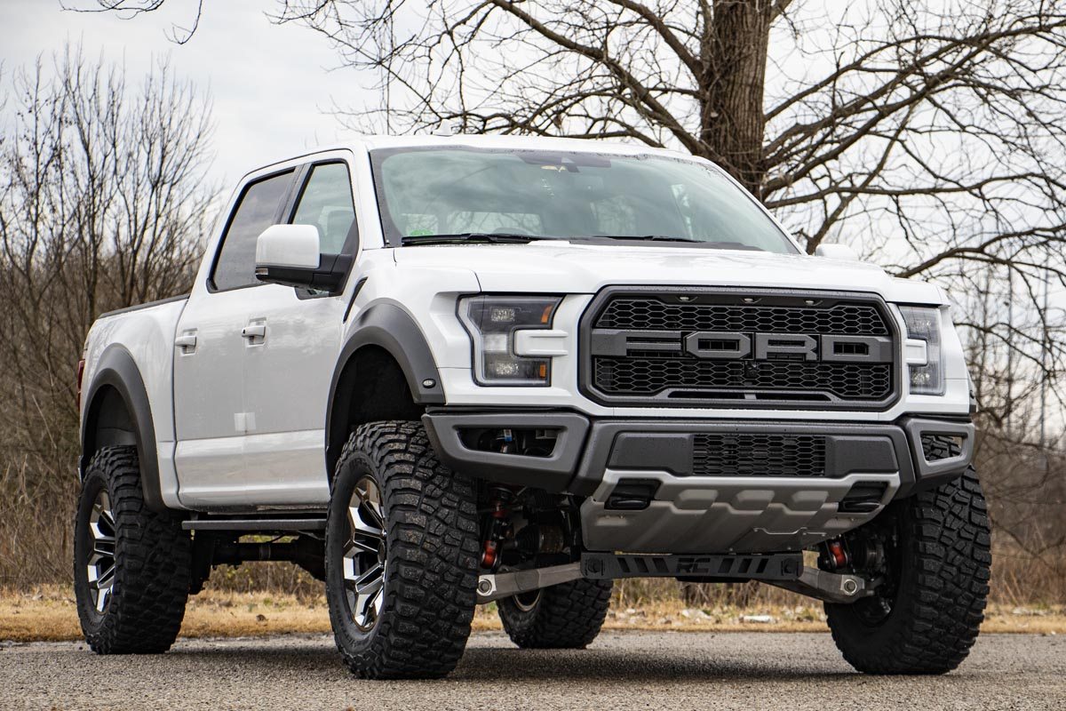 Rough Country 4.5 Inch Lift Kit | Ford Raptor 4WD (2019-2020)