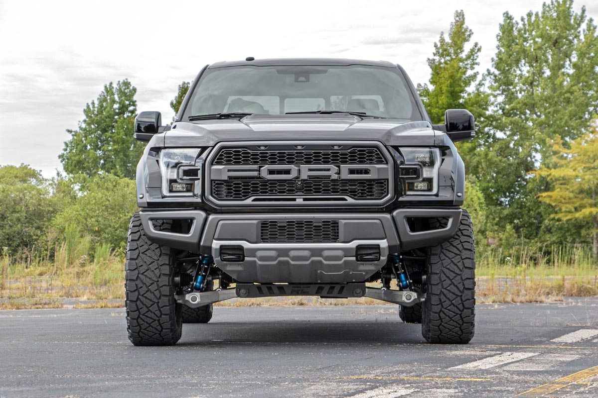 Rough Country 4.5 Inch Lift Kit | Ford Raptor 4WD (2017-2018)