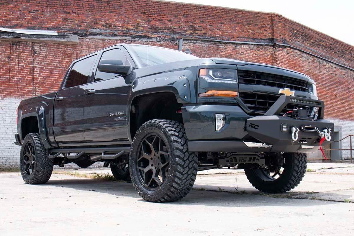 Rough Country 7 Inch Lift Kit | Chevy/GMC 1500 2WD (2014-2018)