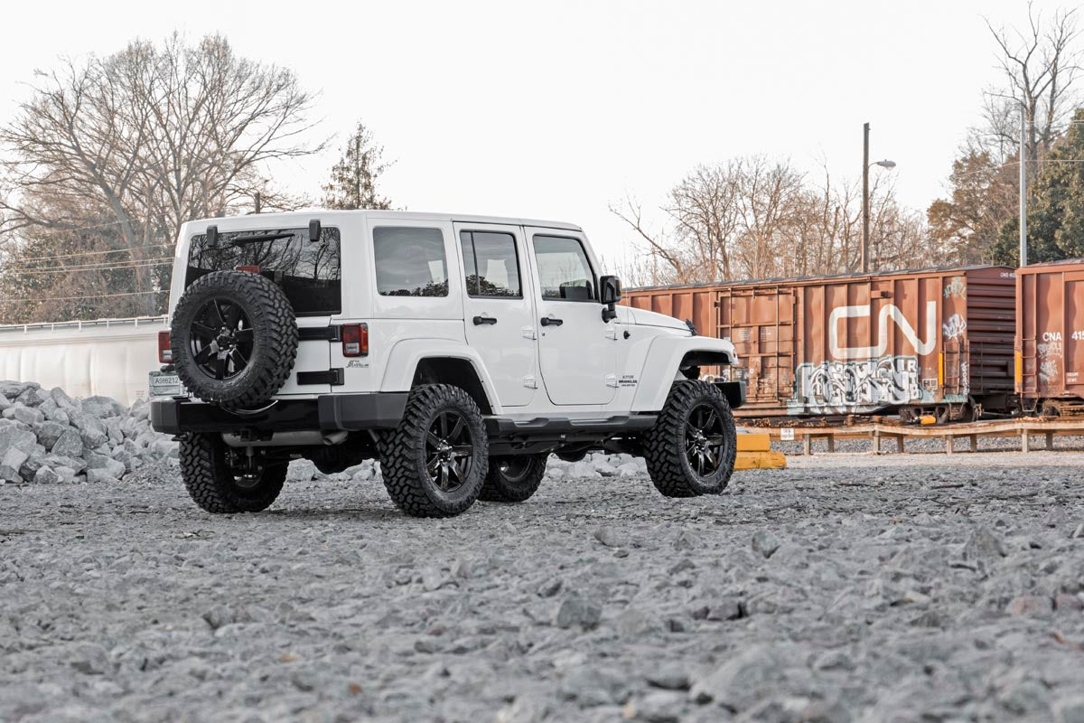 Rough Country 2.5 Inch Lift Kit | 4-Door | Jeep Wrangler JK 2WD/4WD (2007-2018)