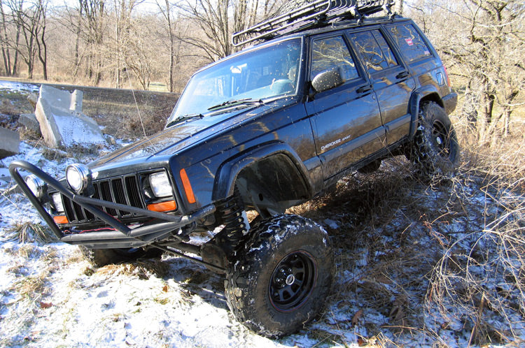 Rough Country 4.5 Inch Lift Kit | Rear AAL | Jeep Cherokee XJ 2WD/4WD (1984-2001)