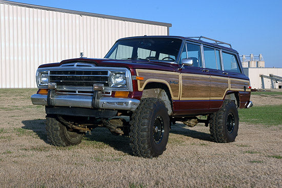 Rough Country 3 Inch Lift Kit | Rear Springs | Jeep Grand Wagoneer/J10 Truck/J20 Truck/Wagoneer 4WD