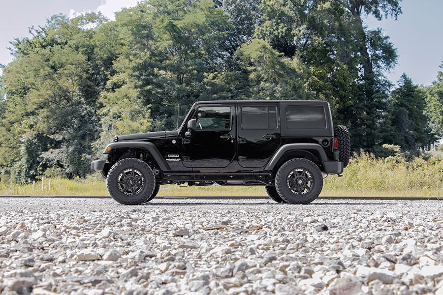 Rough Country 2.5 Inch Lift Kit | 4-Door | Jeep Wrangler JK 2WD/4WD (2007-2018)