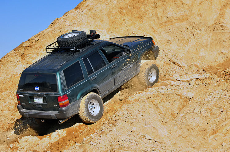 Rough Country 4 Inch Lift Kit | Long Arm | Jeep Grand Cherokee ZJ 4WD (1993-1998)