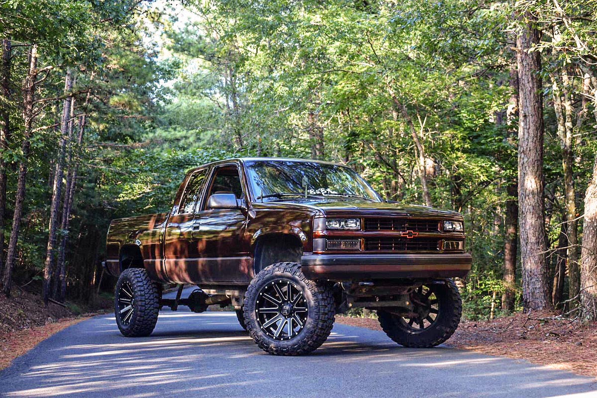 Rough Country 6 Inch Lift Kit | Chevy/GMC K1500 Truck/SUV 4WD (1988-1999)