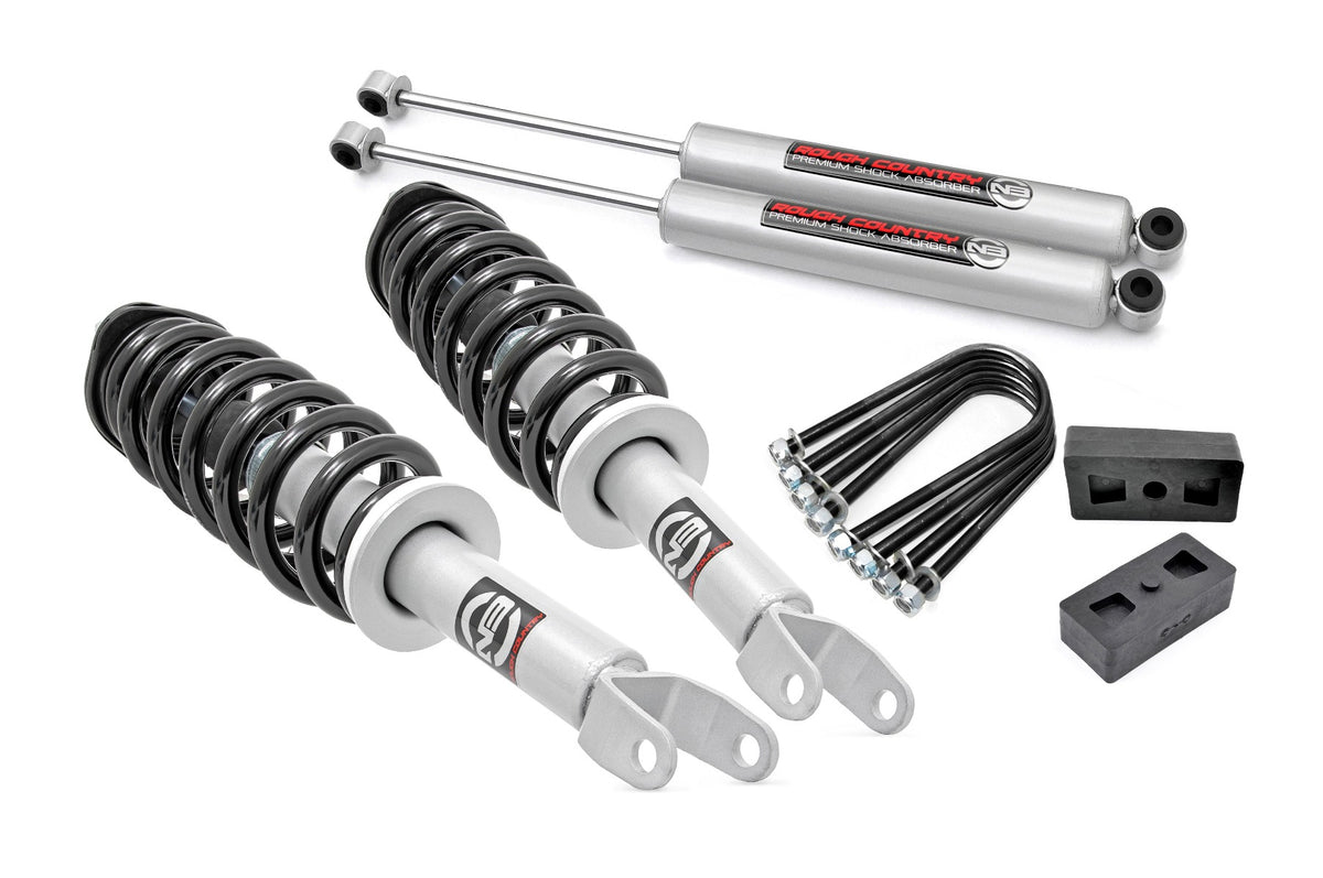 Rough Country 2.5 Inch Lift Kit | Dodge 1500 4WD (2006-2008)