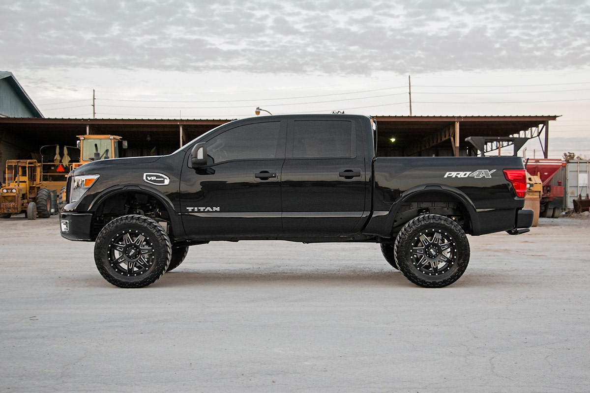 Rough Country 6 Inch Lift Kit | Nissan Titan 4WD (2017-2024)