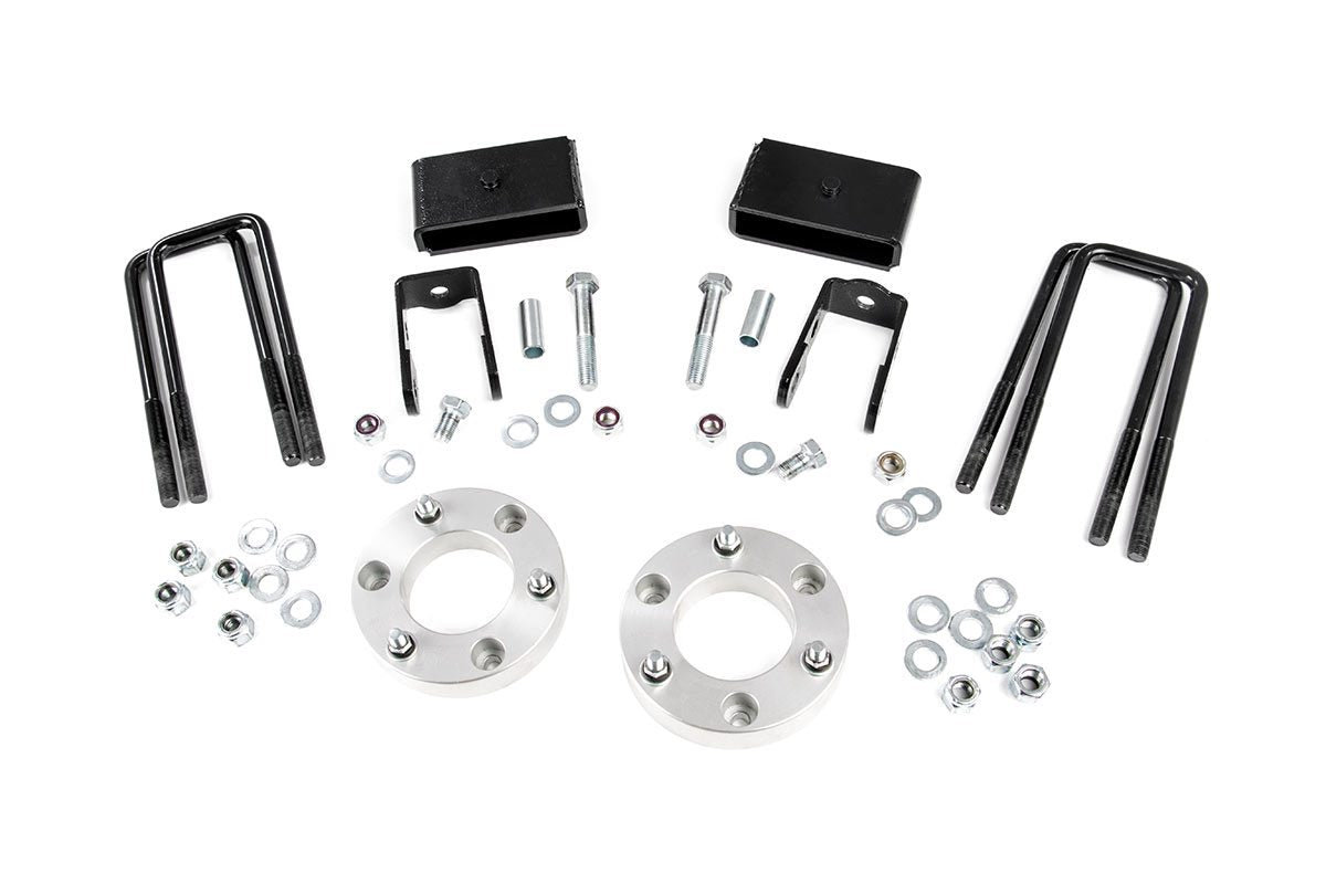 Rough Country 2 Inch Lift Kit | Nissan Titan XD 2WD/4WD (2016-2024)