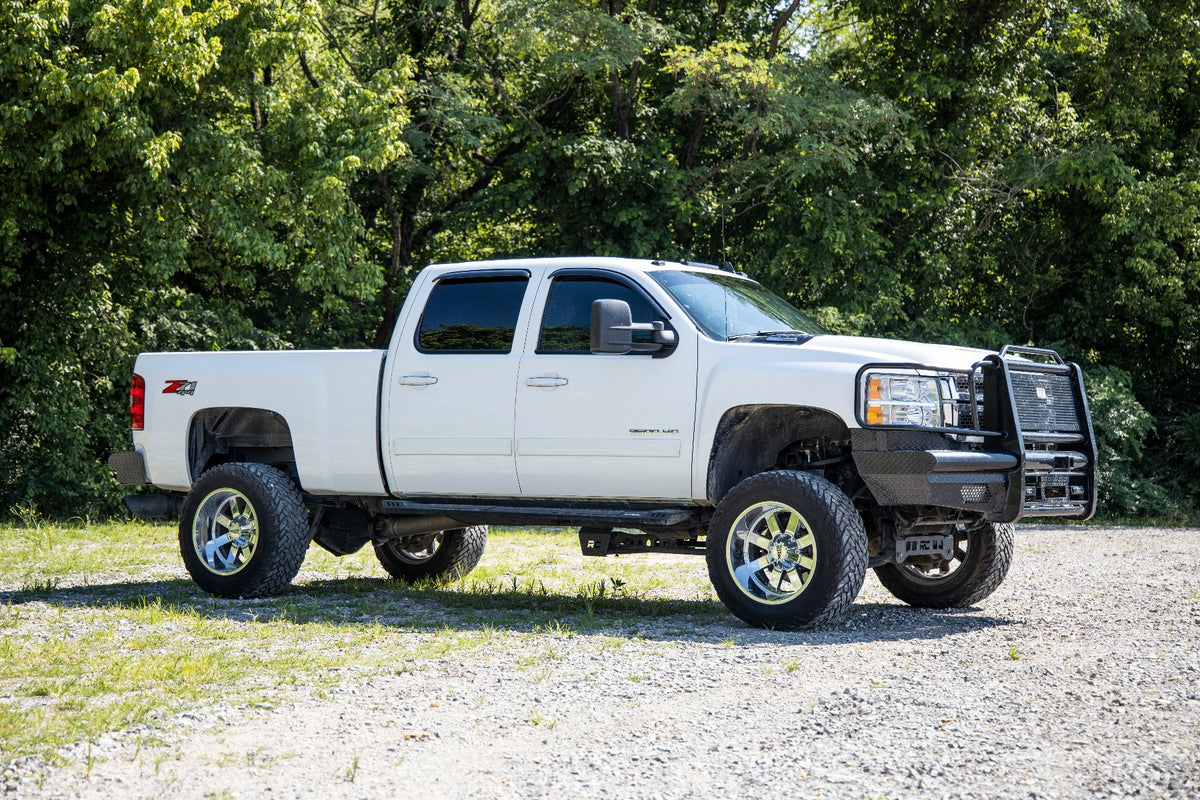 Rough Country 7.5 Inch Lift Kit | Chevy/GMC 2500HD/3500HD (11-19)