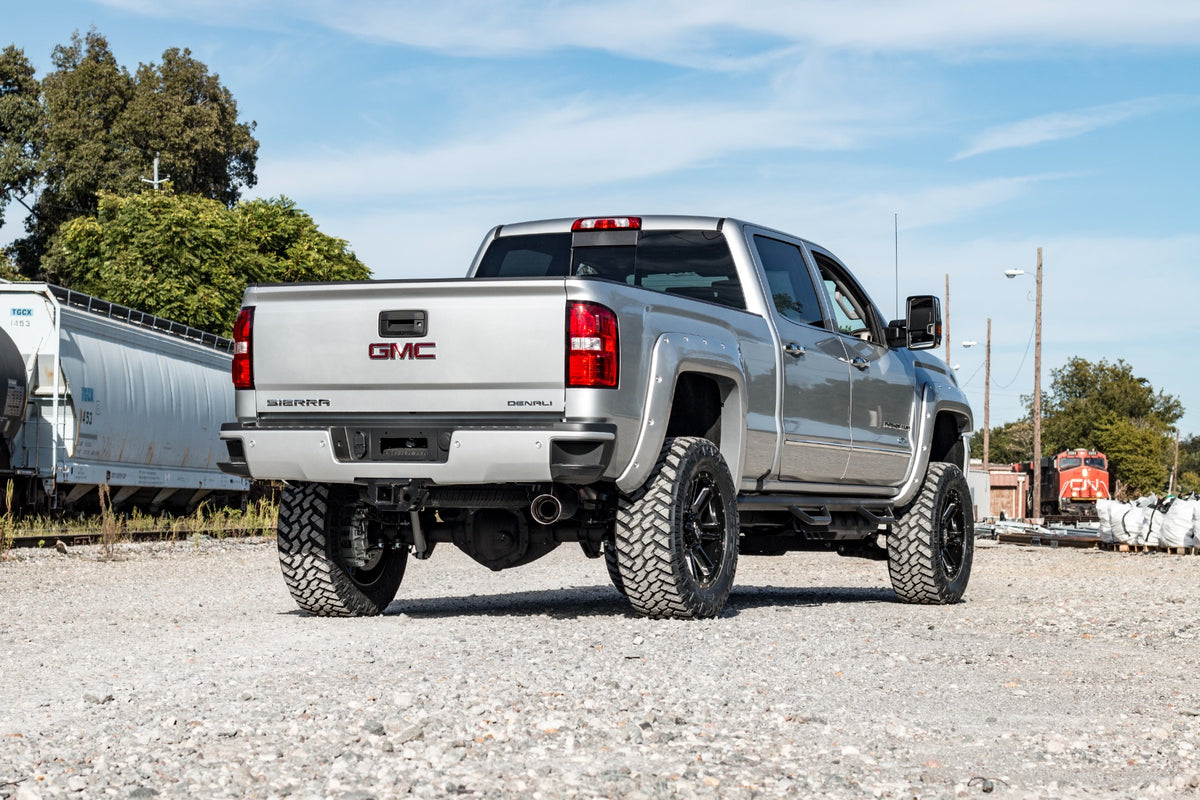 Rough Country 5 Inch Lift Kit |  Chevy/GMC 2500HD/3500HD (11-19)