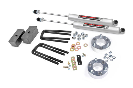 Rough Country 2.5 Inch Lift Kit | Toyota Tundra 2WD/4WD (2000-2006)