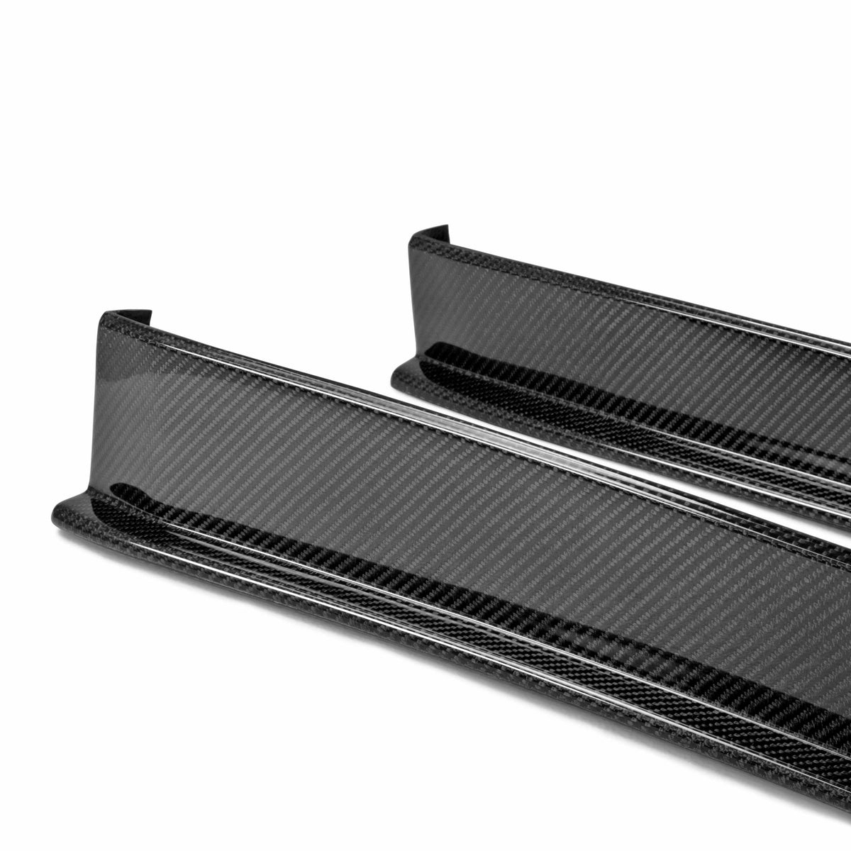 Seibon SS-Style Carbon Fiber side skirts for 2009-2016 Nissan GT-R
