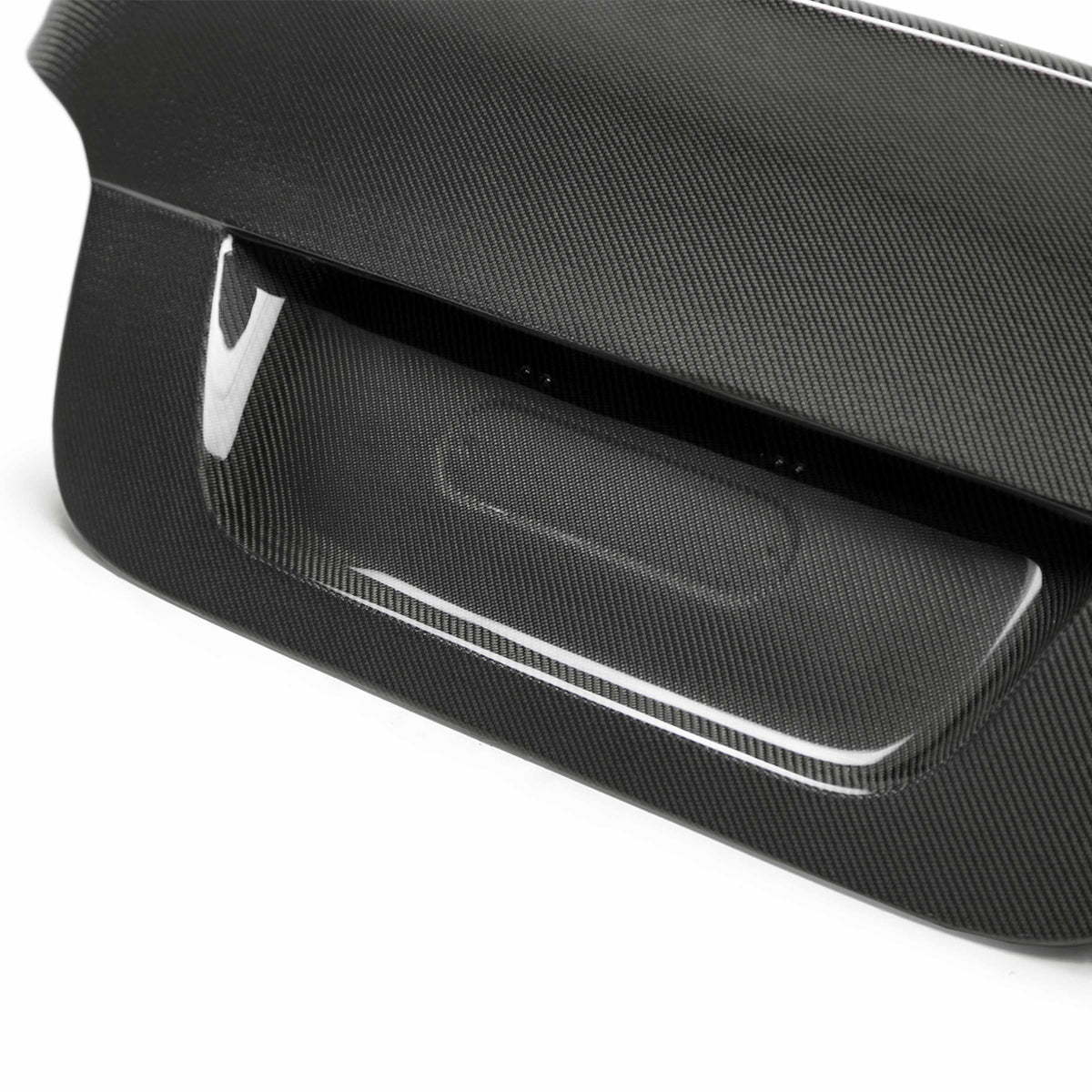 Seibon CSL-Style Carbon Fiber Trunk Lid for 2004-2010 BMW E60 (U.S. Plates)