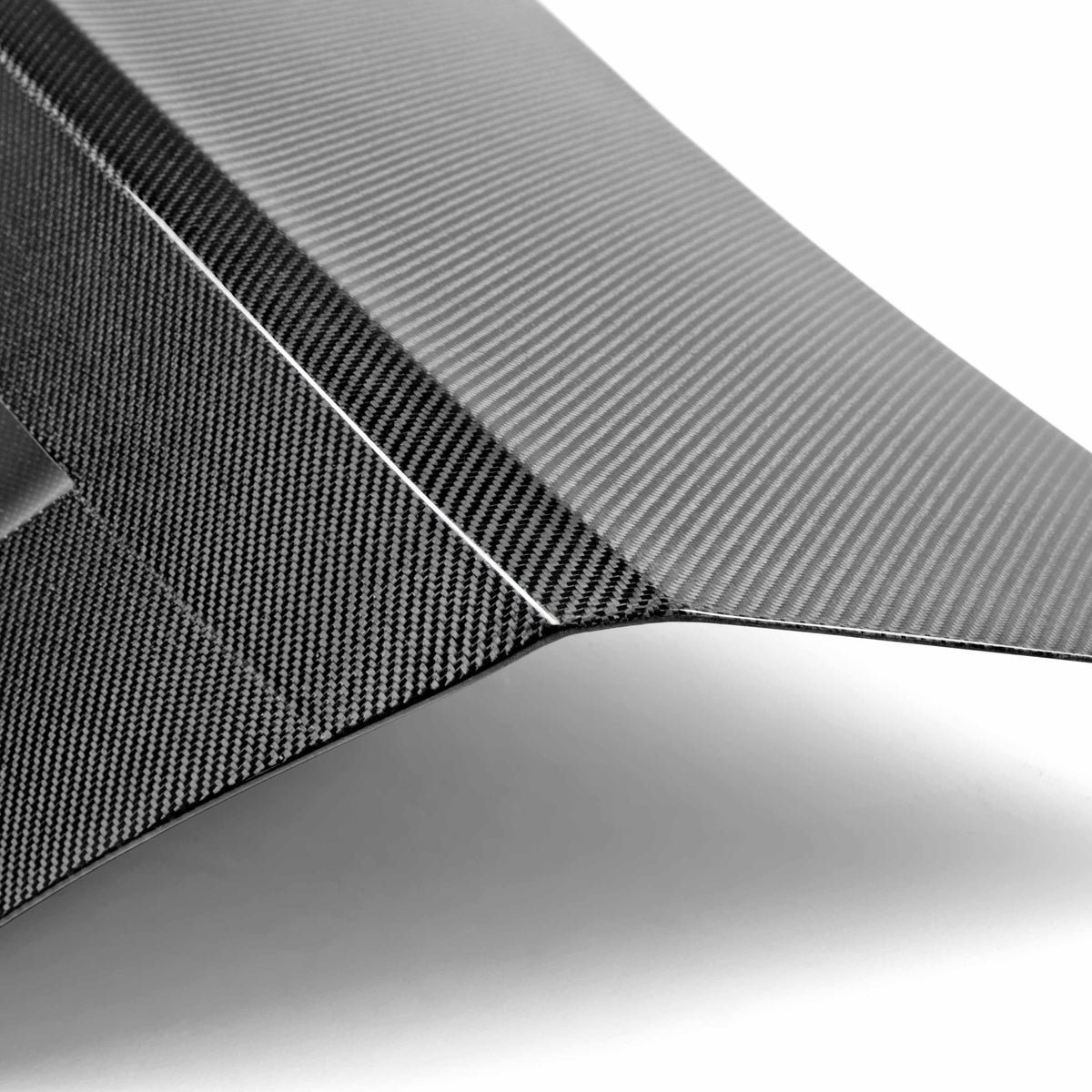 Seibon Carbon Fiber Trunk Lid for 2012-2015 Mercedes Benz C-class and C63 (W204), coupe Coupe