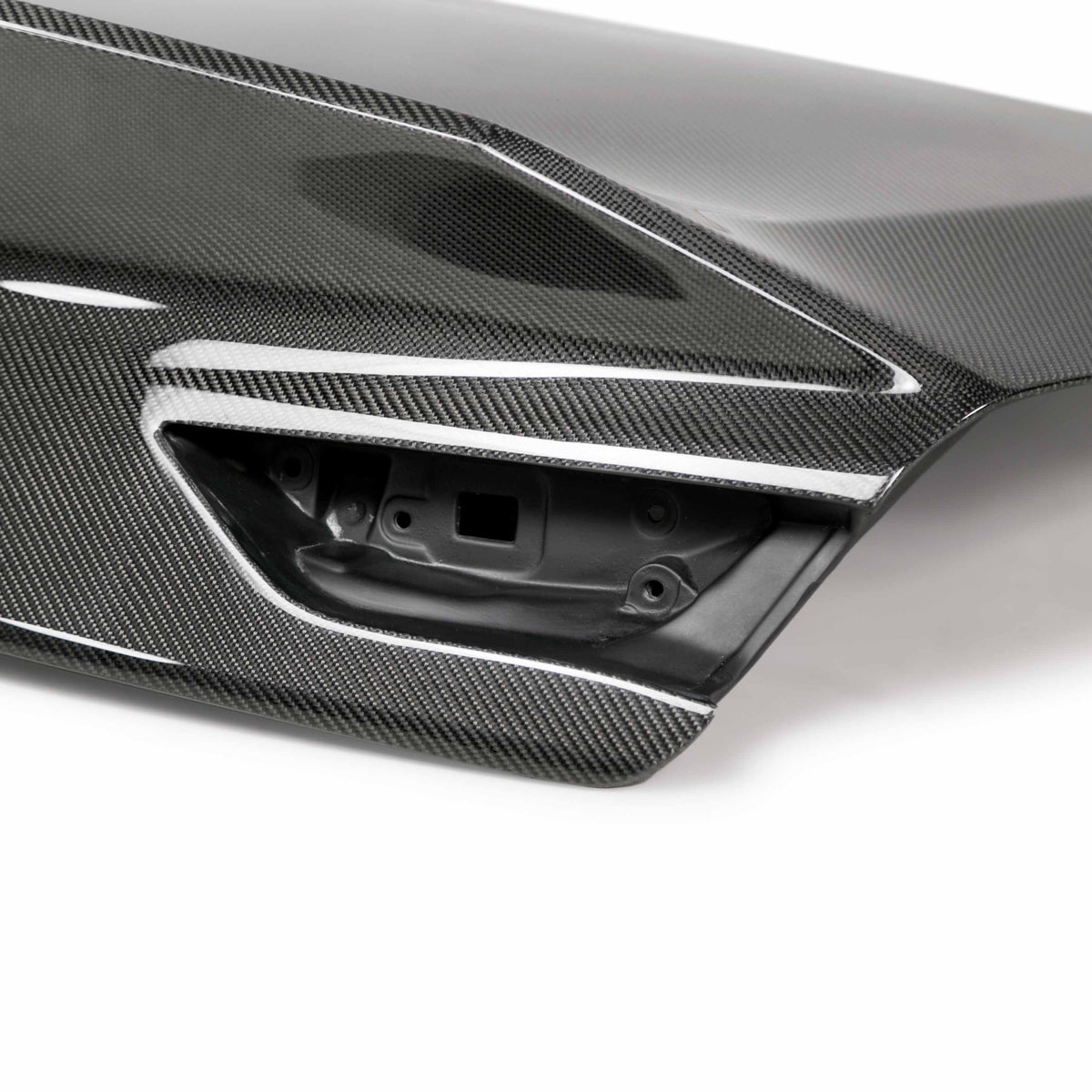 Seibon C-Style Carbon Fiber Trunk Lid for 2017-2022 Infiniti Q60