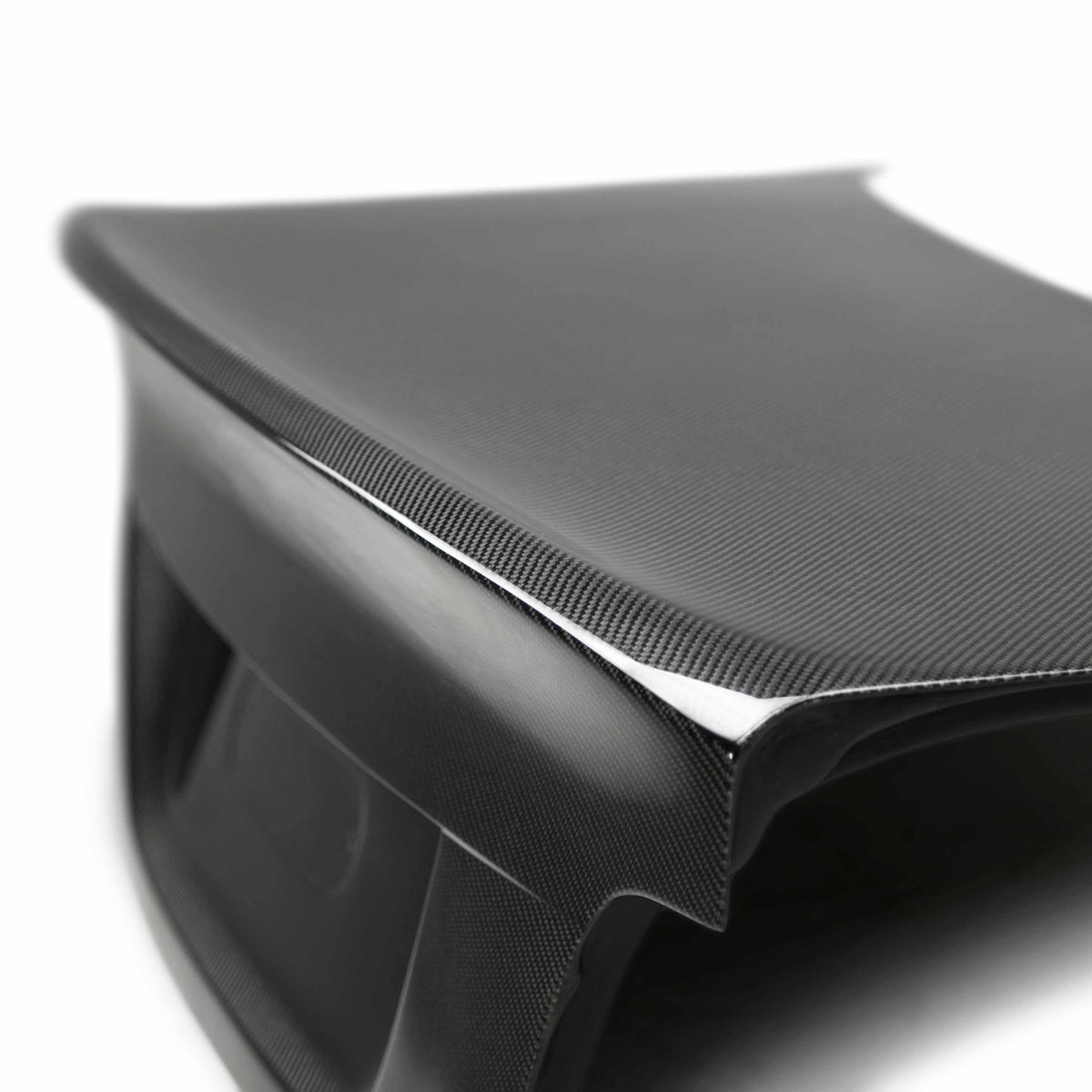 Seibon CSL-Style Carbon Fiber Trunk Lid for 1997-2003 BMW E39