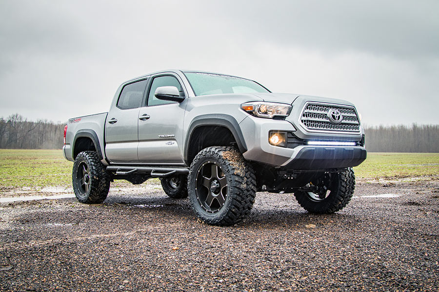 Rough Country 4 Inch Lift Kit | Toyota Tacoma 2WD/4WD (2016-2023)