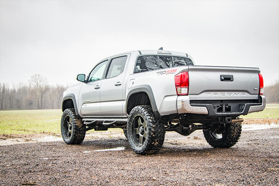 Rough Country 4 Inch Lift Kit | Toyota Tacoma 2WD/4WD (2016-2023)