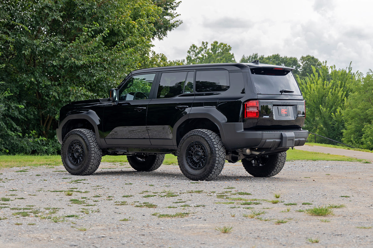 Rough Country 3.5 Inch Lift Kit | Toyota Land Cruiser 4WD (2024-2026)