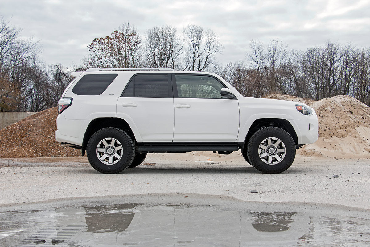 Rough Country 3 Inch Lift Kit | Toyota 4Runner 4WD (2010-2024)