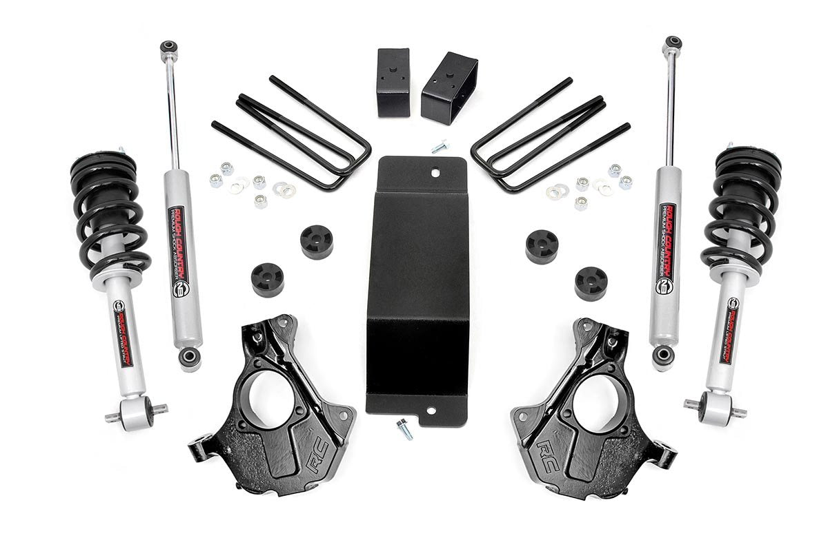 Rough Country 3.5 Inch Lift Kit | Chevy/GMC 1500 (07-13)