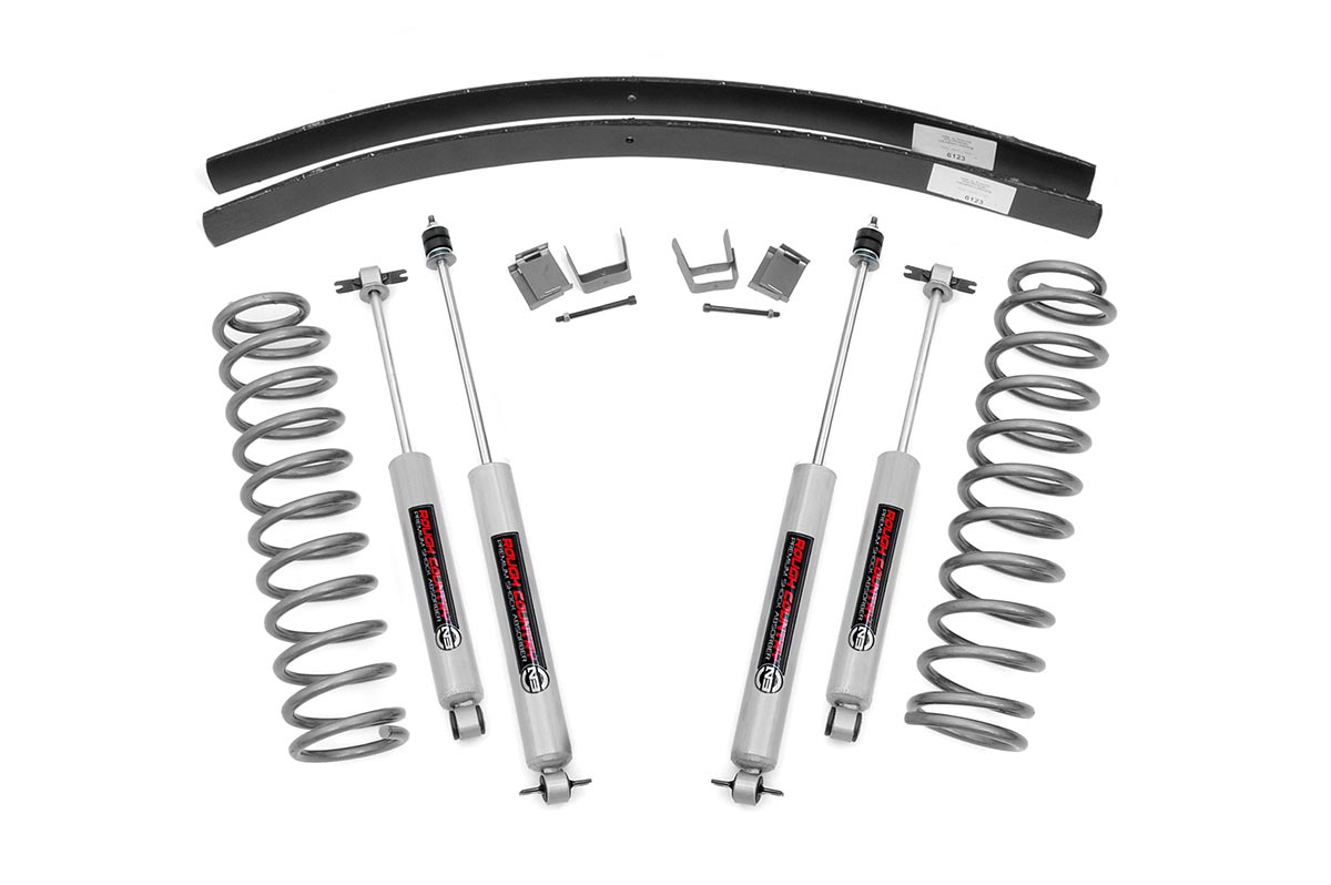 Rough Country 3 Inch Lift Kit | Jeep Cherokee XJ 2WD/4WD (1984-2001)