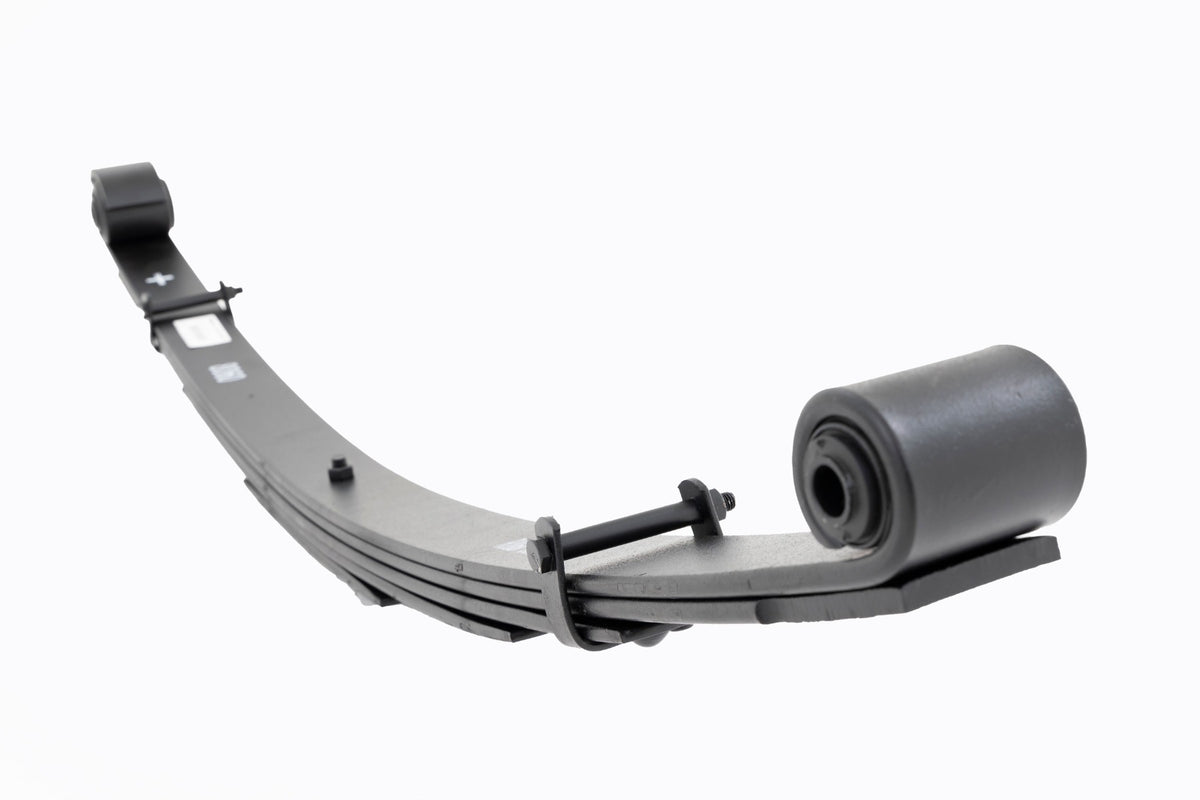Rough Country Front Leaf Springs | 2.5" Lift | Pair | Ford Excursion/F-250 Super Duty/F-350 Super Duty 4WD
